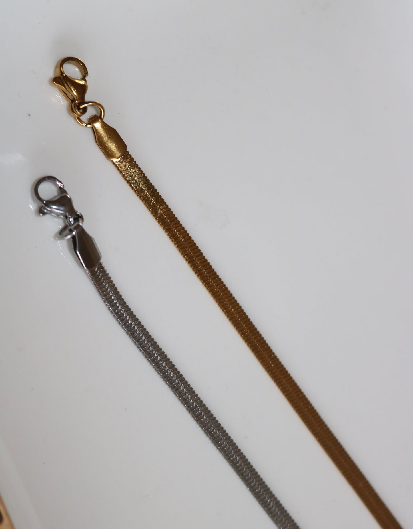 Herringbone Bracelet (Tarnish Free)