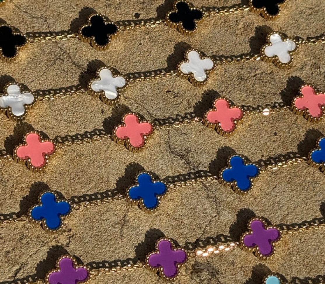 Van Cleef & Arpels Bracelet (plain) (18K Plated, Tarnish Free)