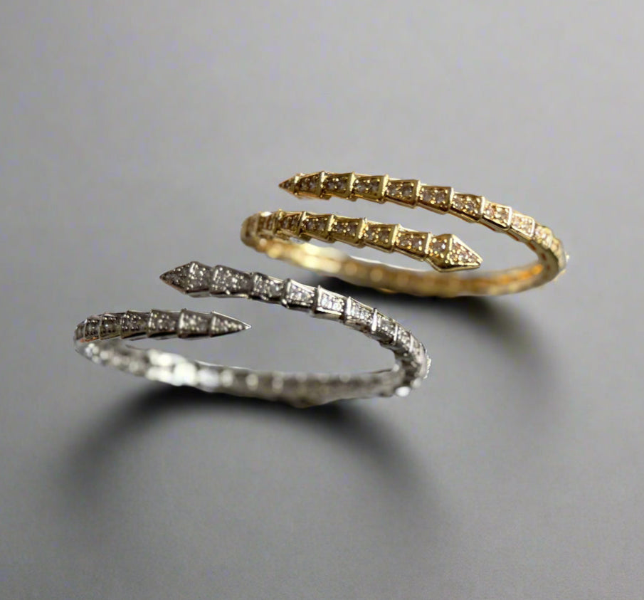 Serpenti Bangle (Tarnish Free)