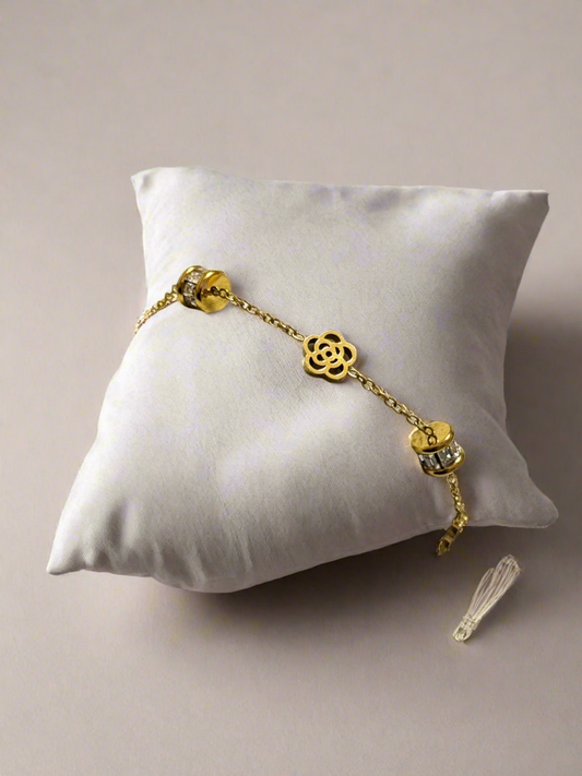 Flower Barrel Bracelet (Tarnish Free)