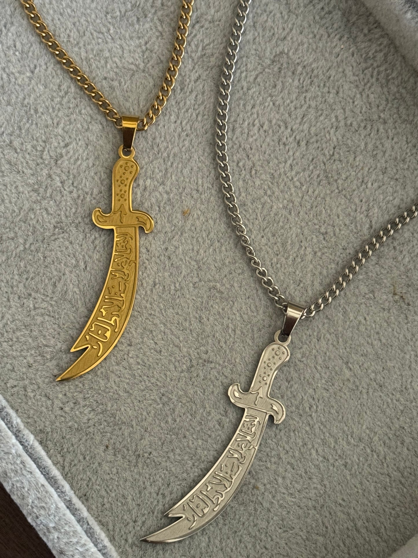 Zulfiqar Necklace (Tarnish Free)