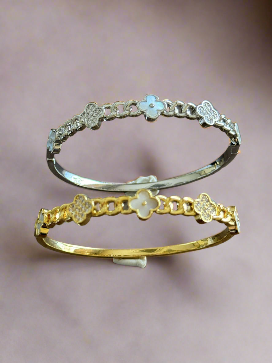 Van Cleef Inspired Bangle (Tarnish Free)