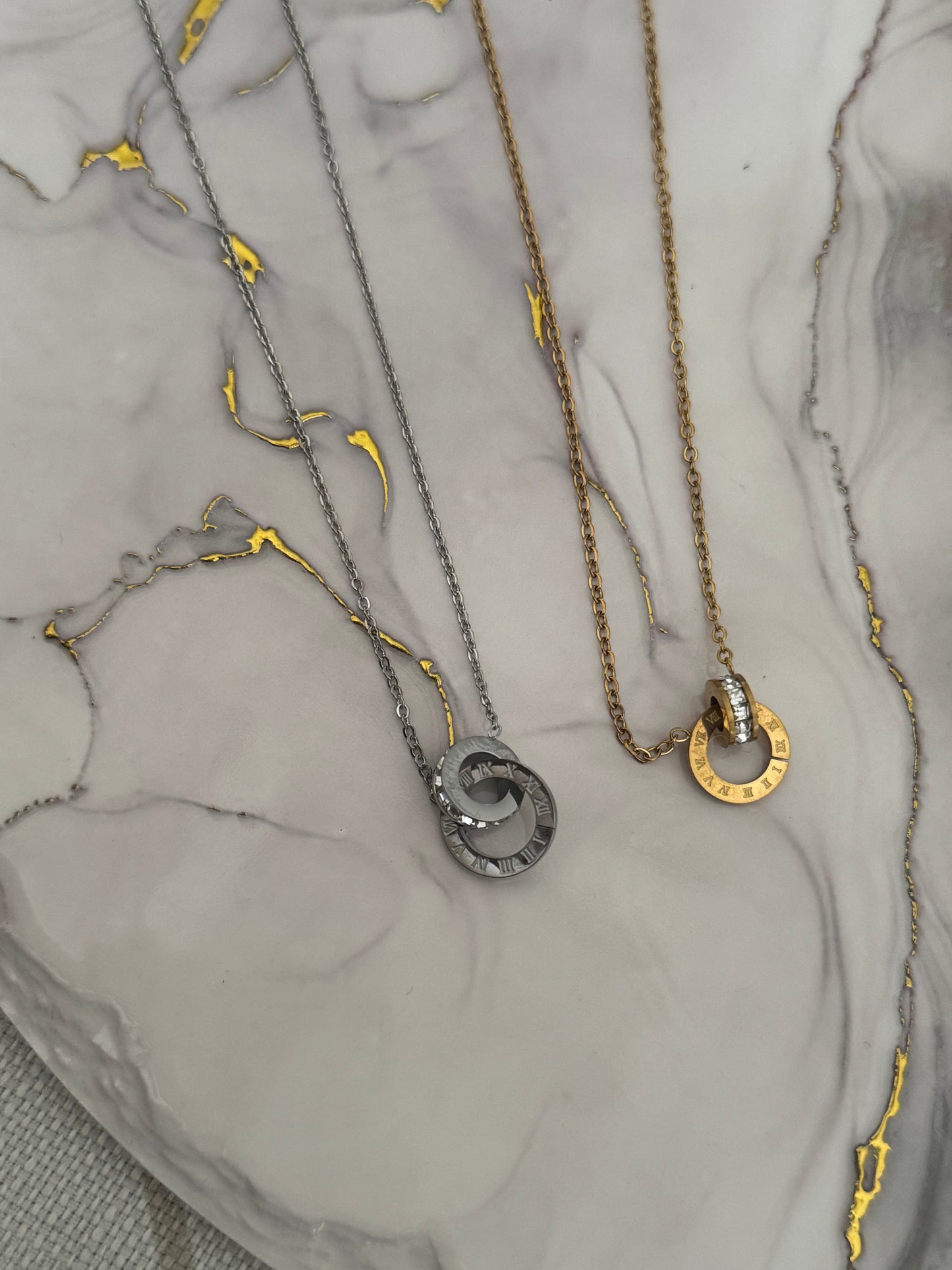 Roman Times Necklace (Tarnish Free)