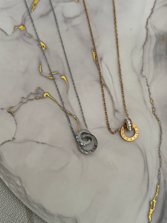 Roman Times Necklace (Tarnish Free)