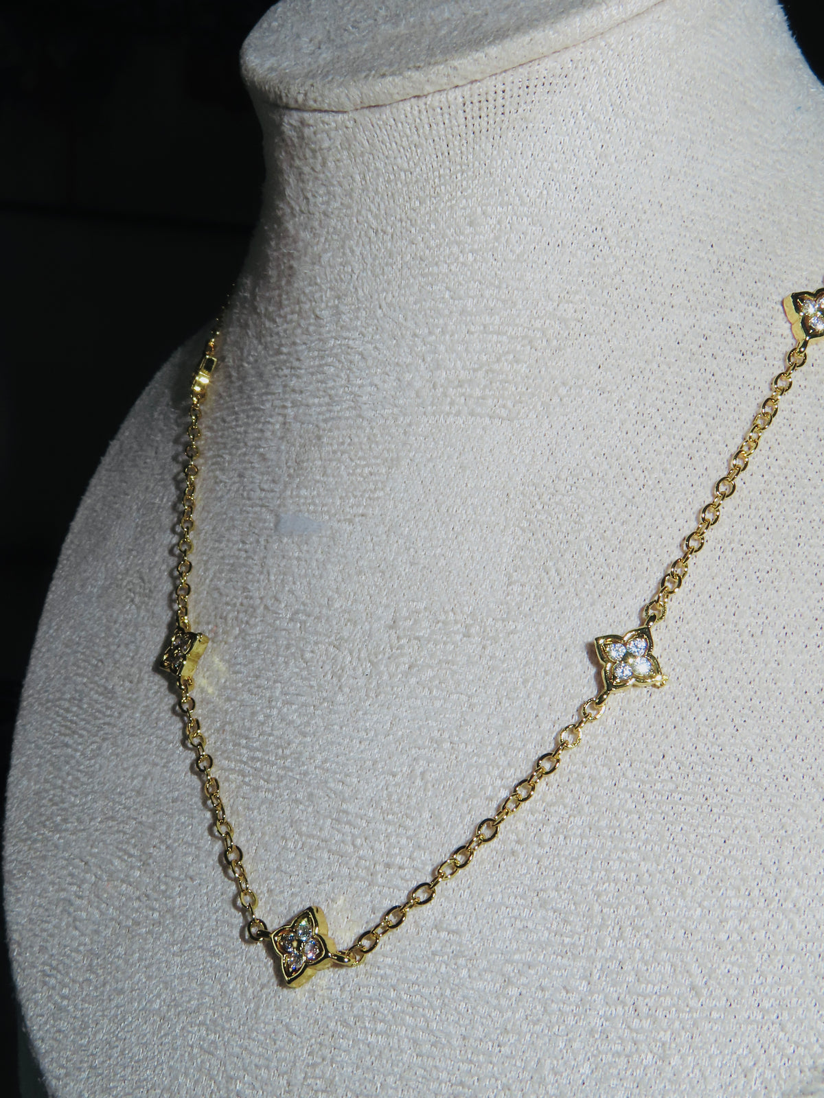 Aurora Necklace (Tarnish Free)