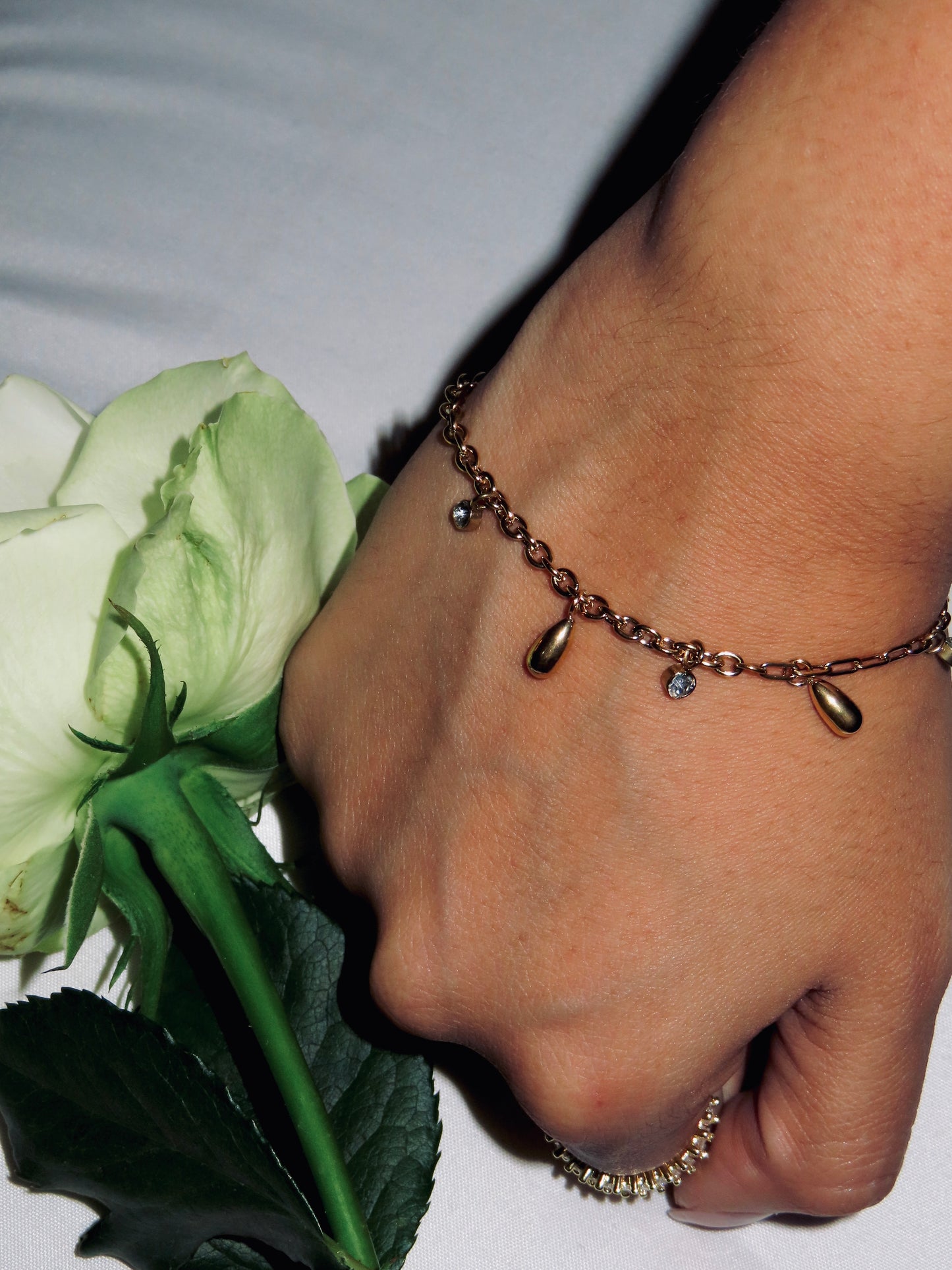 Teardrop Bracelet (Tarnish Free)