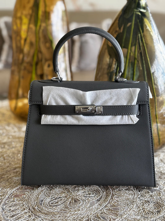 HK25 Ash Gray Handbag