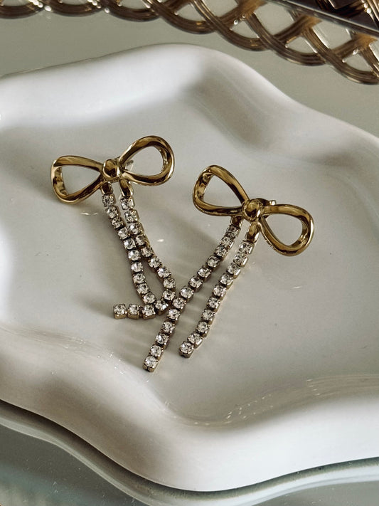 Classy Bow Earrings (18K Plated, Tarnish Free)
