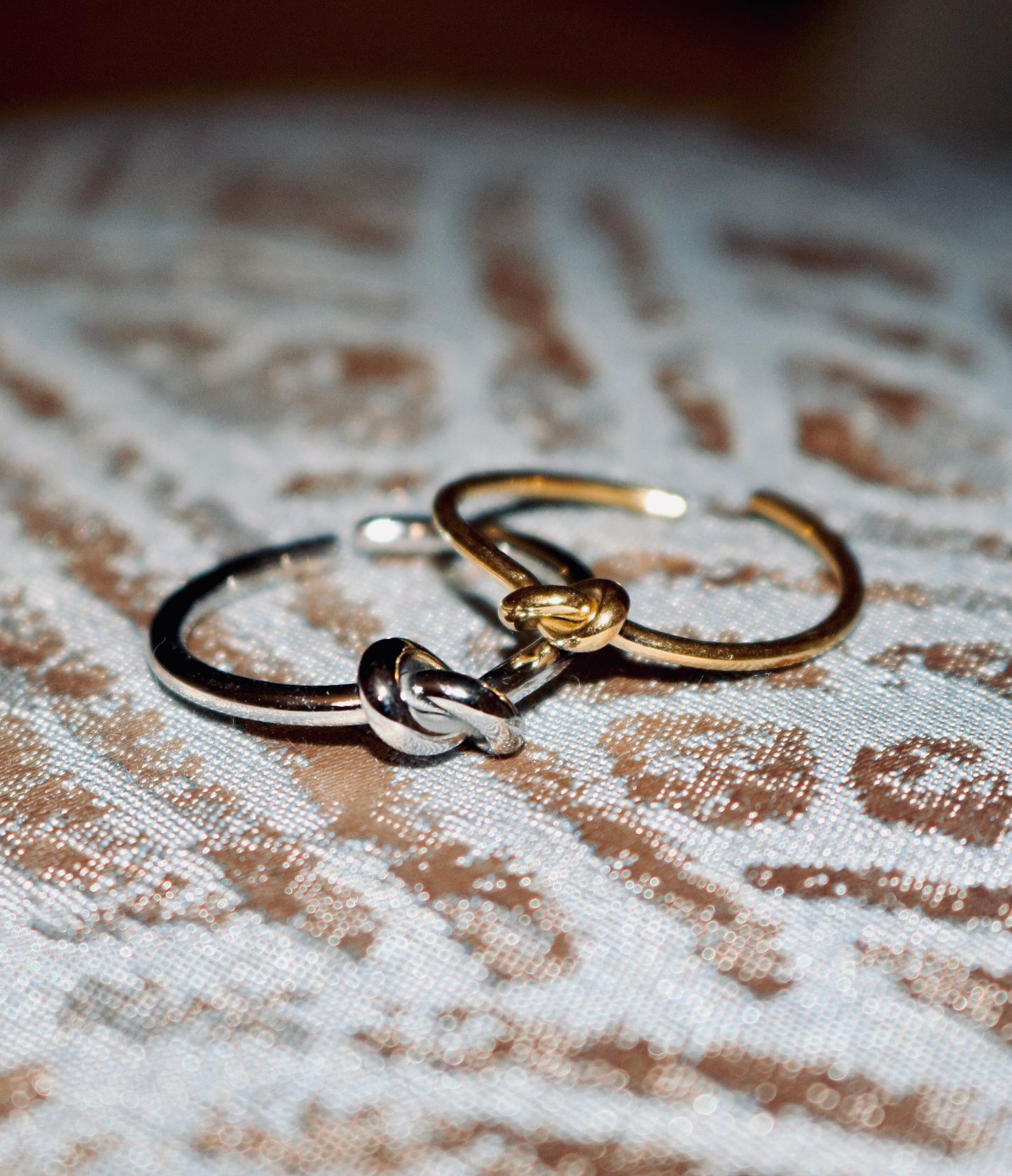 Viral Knot Ring (Tarnish Free) [ADJUSTABLE]