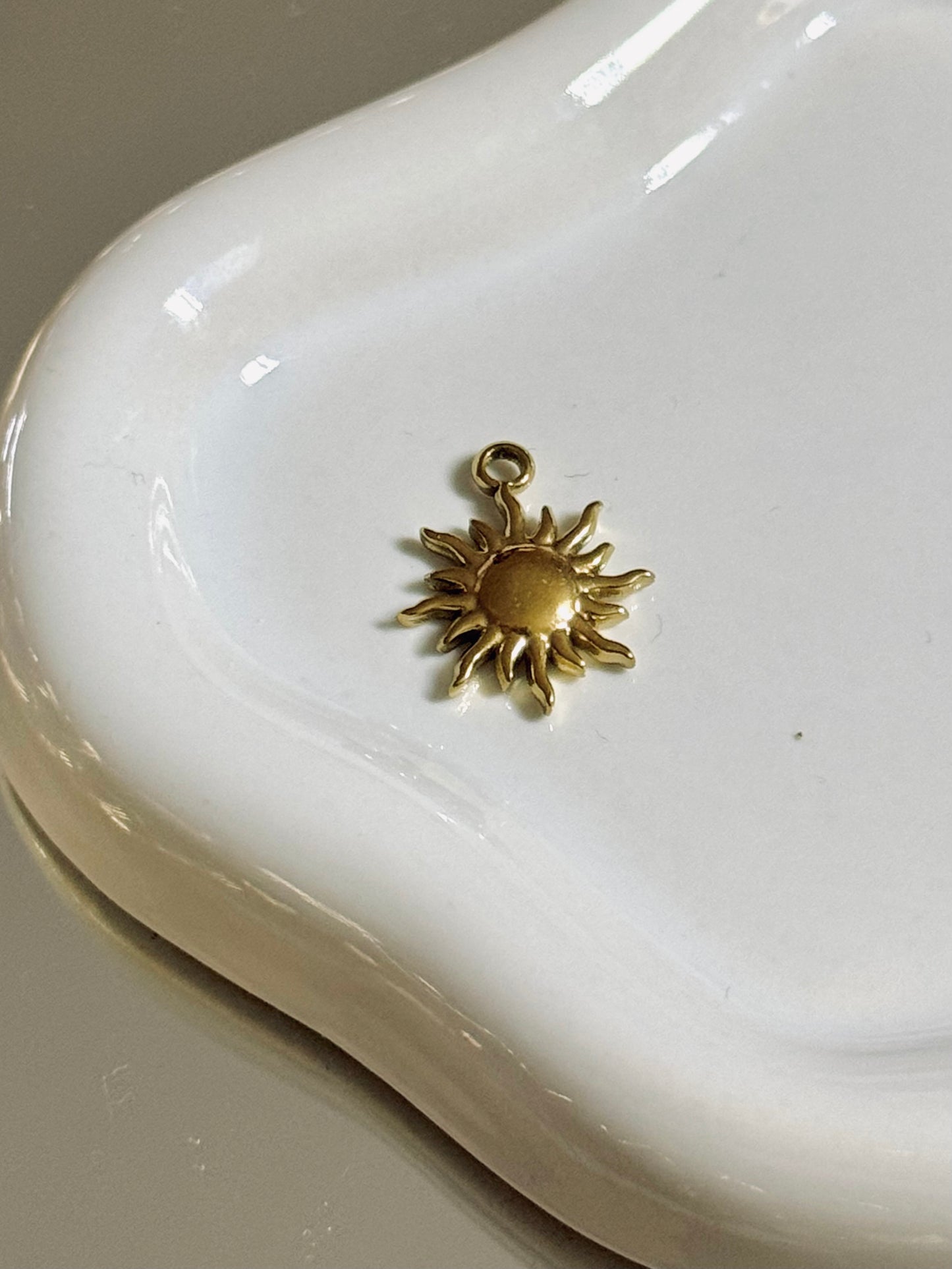 Sun Charm