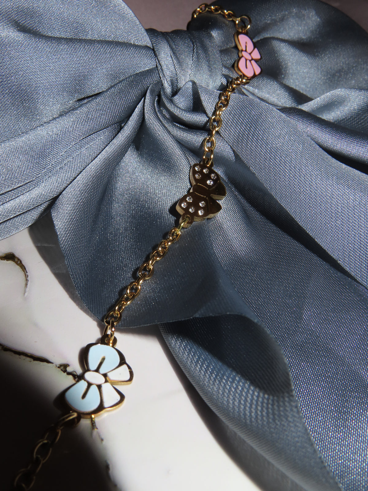 Bow Bracelet (Tarnish Free)